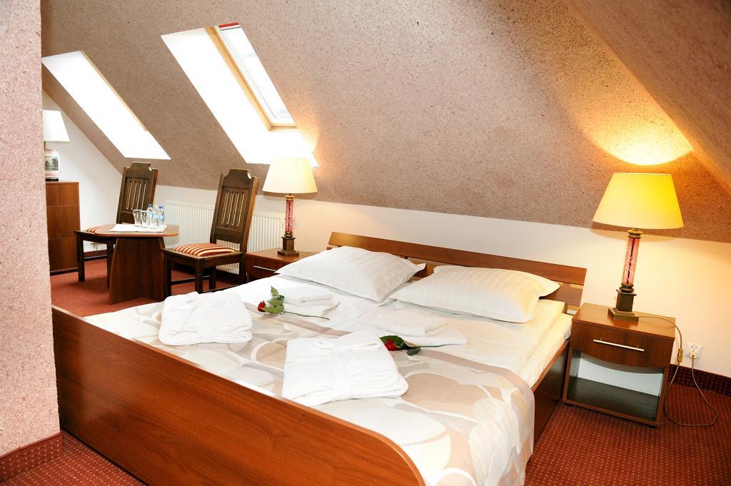 Hotel Czardasz Koziegłowy Værelse billede