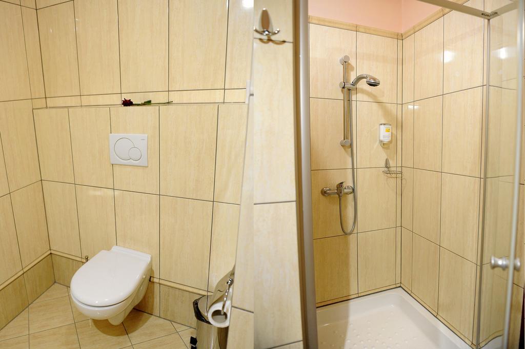 Hotel Czardasz Koziegłowy Eksteriør billede
