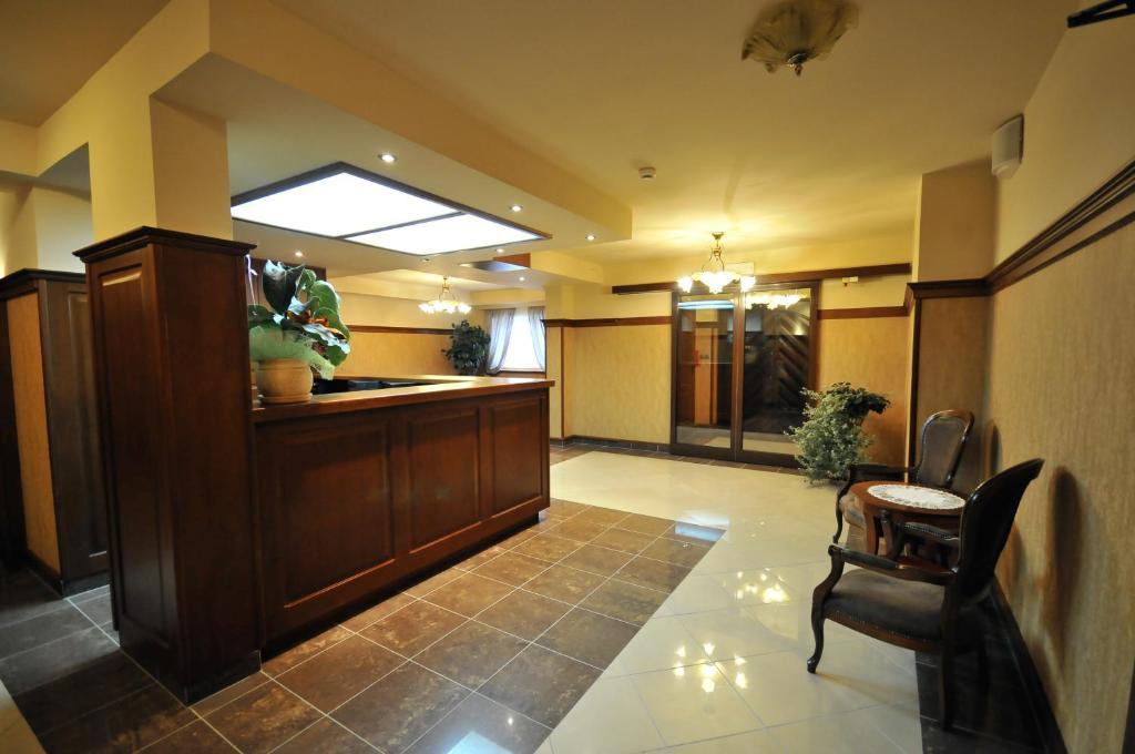 Hotel Czardasz Koziegłowy Eksteriør billede